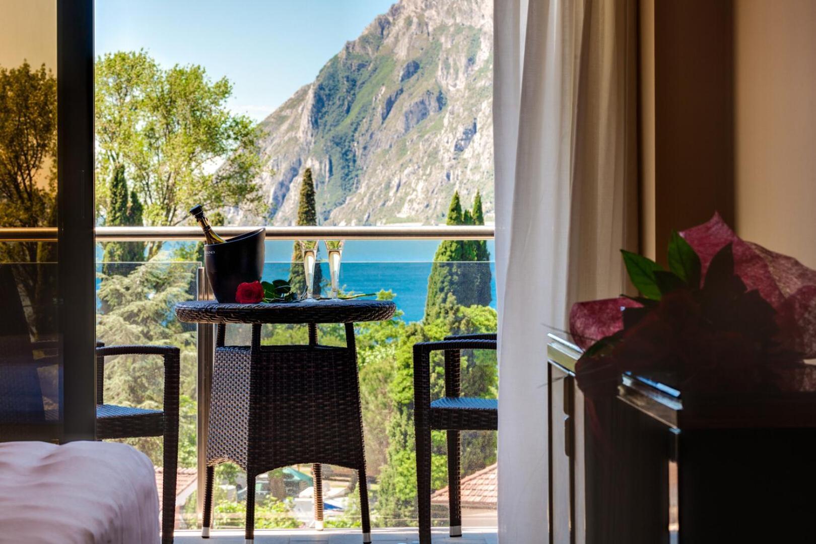 Garda Suite Hotel - Tonelli Hotels Riva del Garda Exteriér fotografie