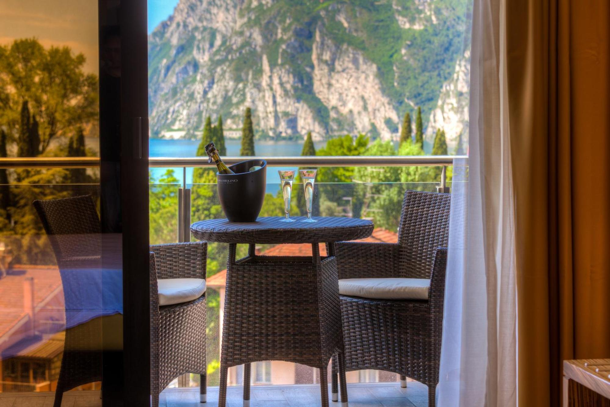 Garda Suite Hotel - Tonelli Hotels Riva del Garda Exteriér fotografie
